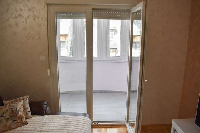 Апартаменты Lux Deluxe Apartment Жабляк-12